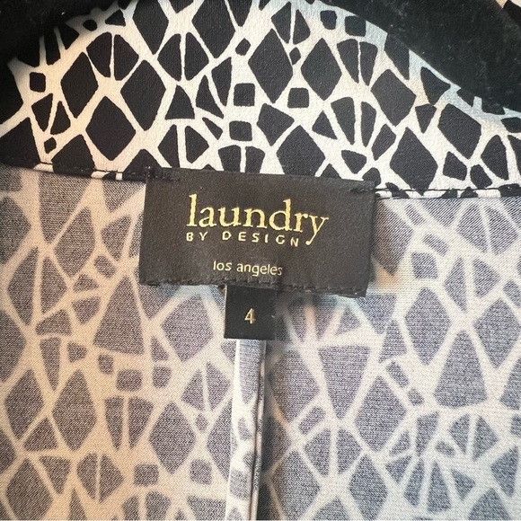 Laundry by design Los Angeles Elegant Black and White Wrap Dress 4 - Picture 4 of 14